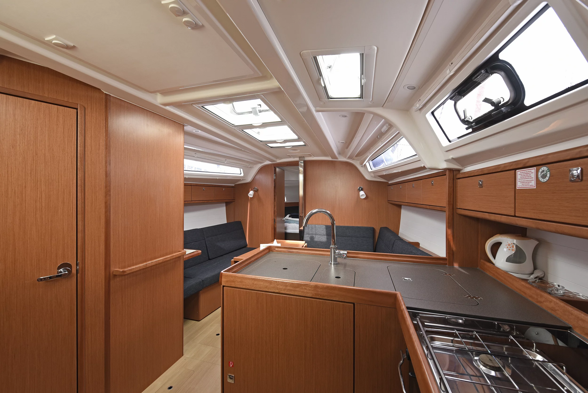 Bavaria Cruiser 37 (Nancy)  - 9