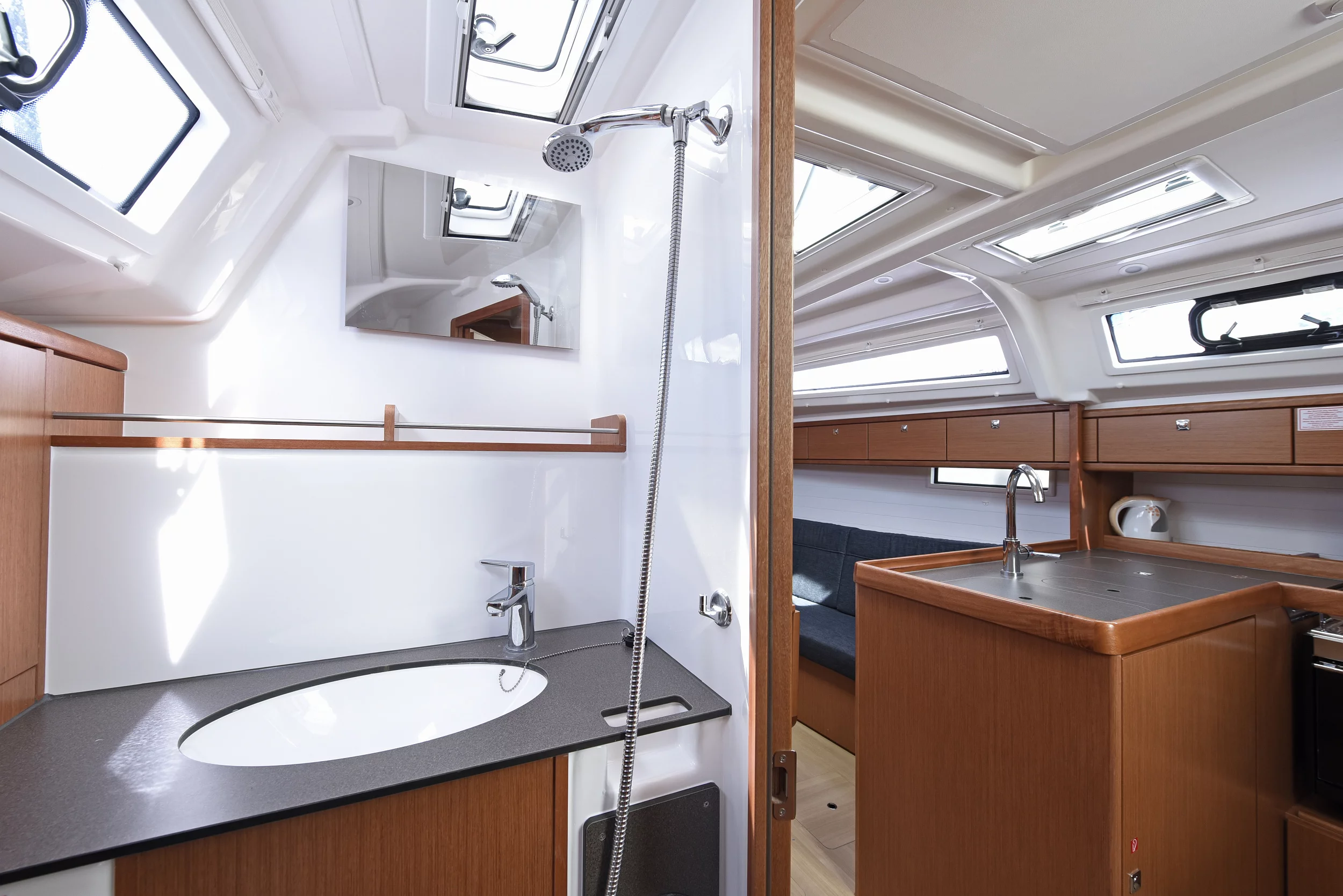 Bavaria Cruiser 37 (Nancy)  - 8