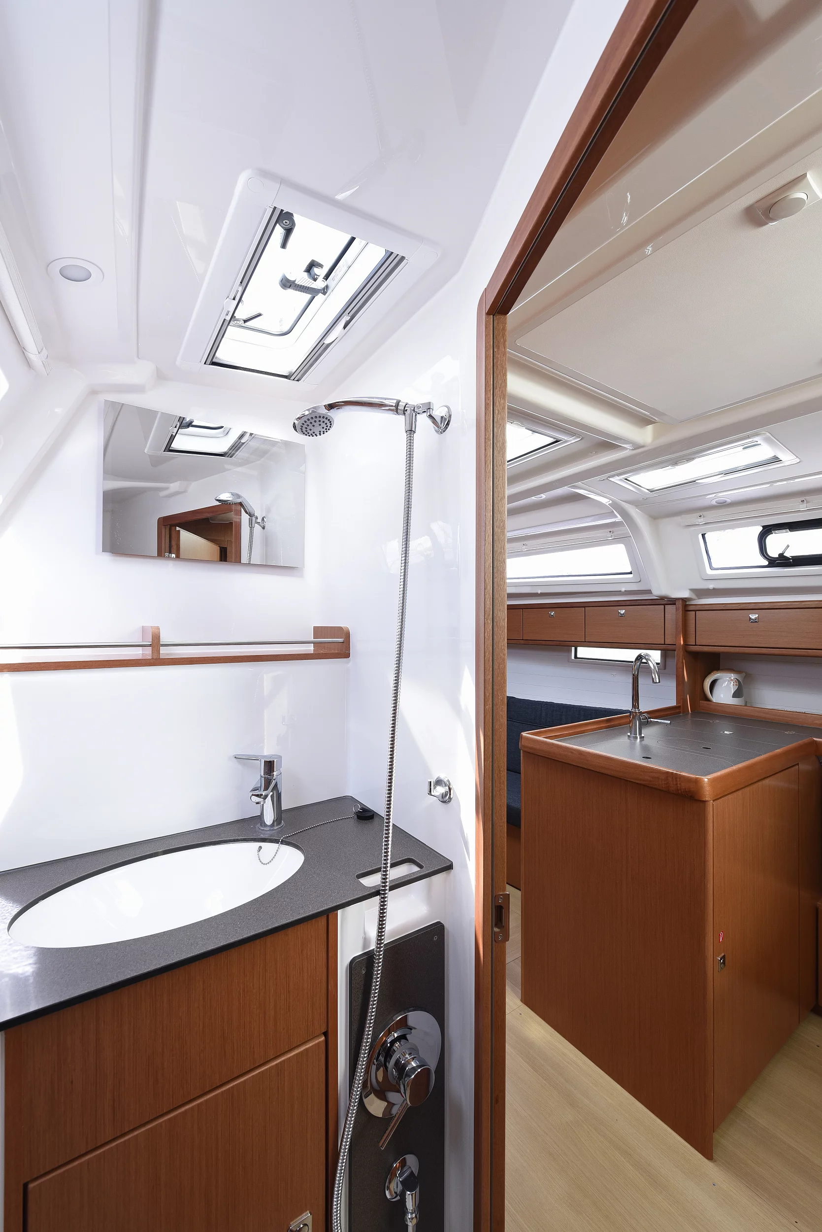 Bavaria Cruiser 37 (Nancy)  - 4
