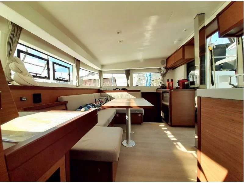 Lagoon 40 (HEROINA) Interior image - 14