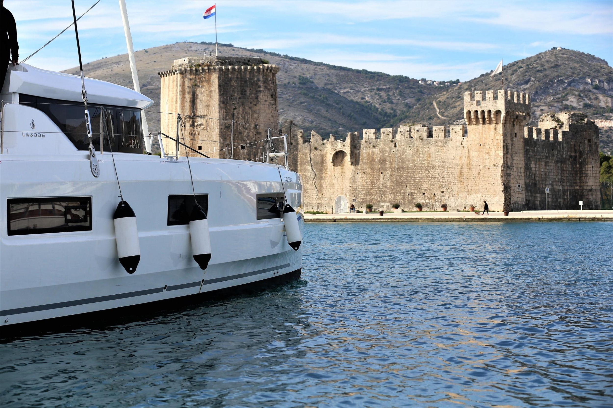 Photo #3 - Lagoon 46 Fly (LADY POINT) en Trogir - 10171