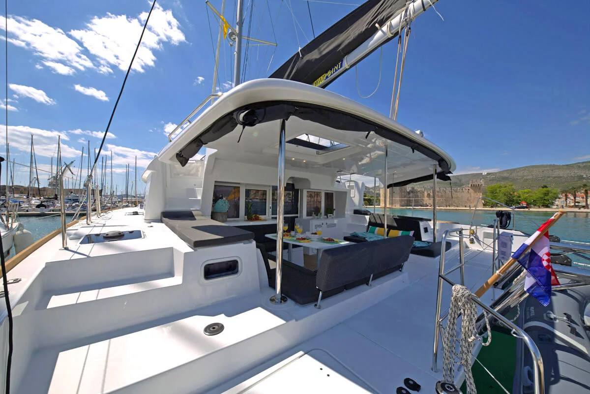Lagoon 450 Fly (REGGAE POINT)  - 5