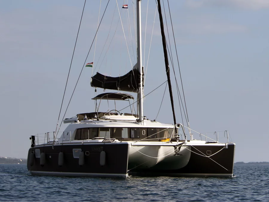 Lagoon 440 (UNIQUE) Main image - 0