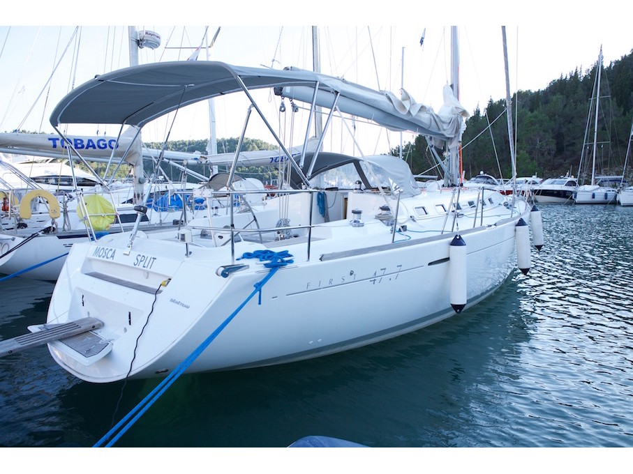 Photo #1 - Beneteau First 47.7 (Mosca) en Drage - 25370