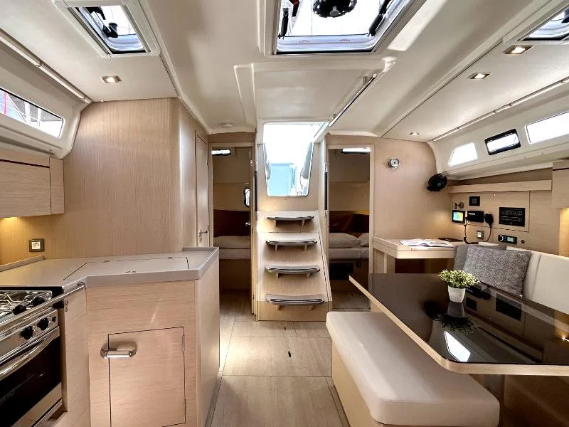 Oceanis 40.1 (Valkyrie) Interior image - 16