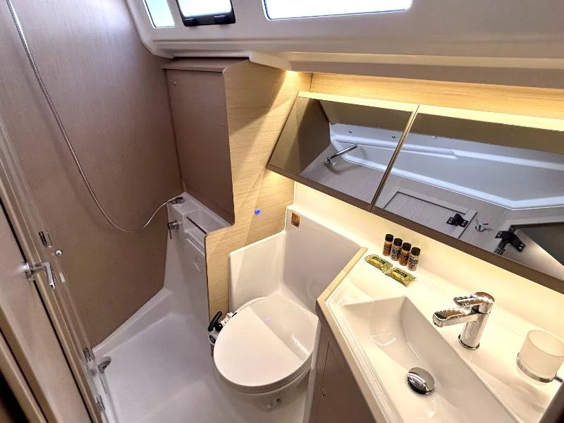 Oceanis 40.1 (Valkyrie)  - 2
