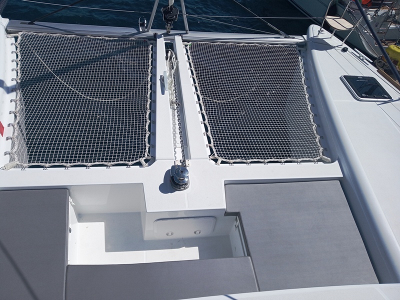 Photo #4 - Lagoon 450 Flybridge (Golden Dream) en Lavrion - 8206
