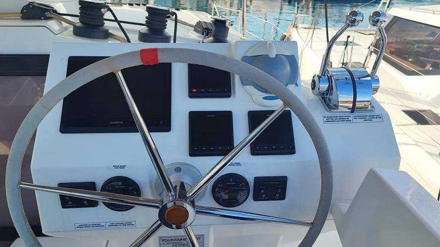 Astréa 42 (Reina)  - 15