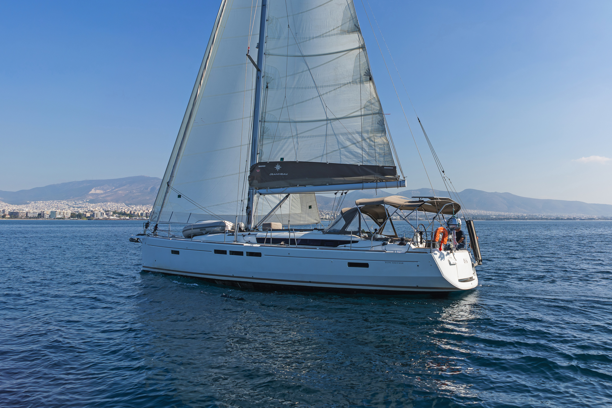 Photo #3 - Sun Odyssey 519 & GEN (Eva) in Paros - 4062