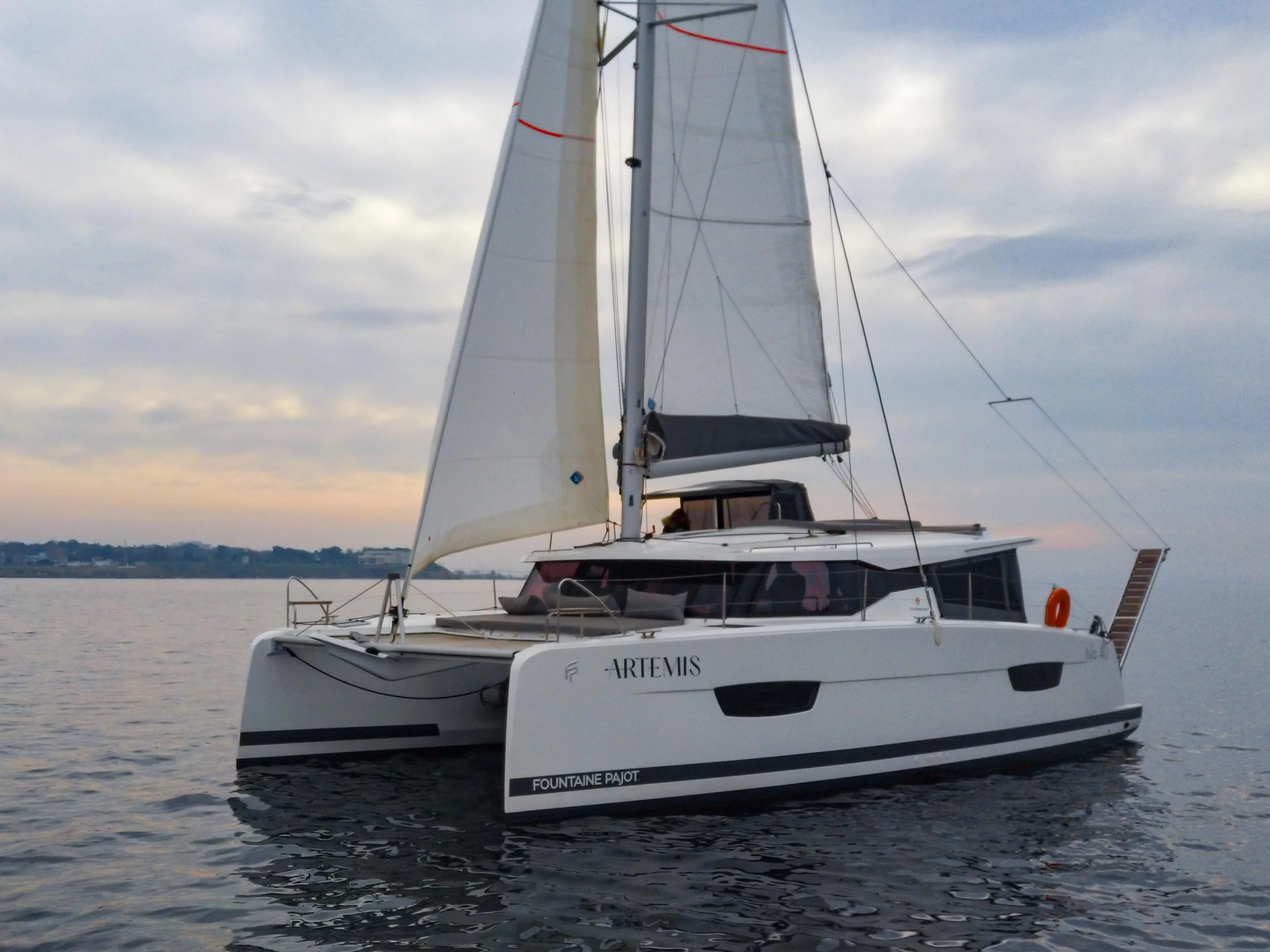 Fountaine Pajot Isla 40 (Artemis) Main image - 0