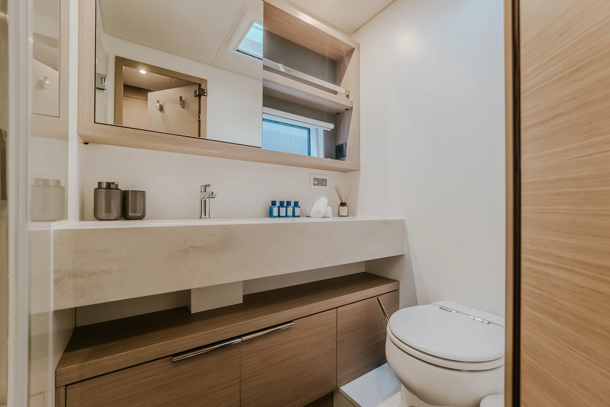 Lagoon 55 (Ossus)  - 11