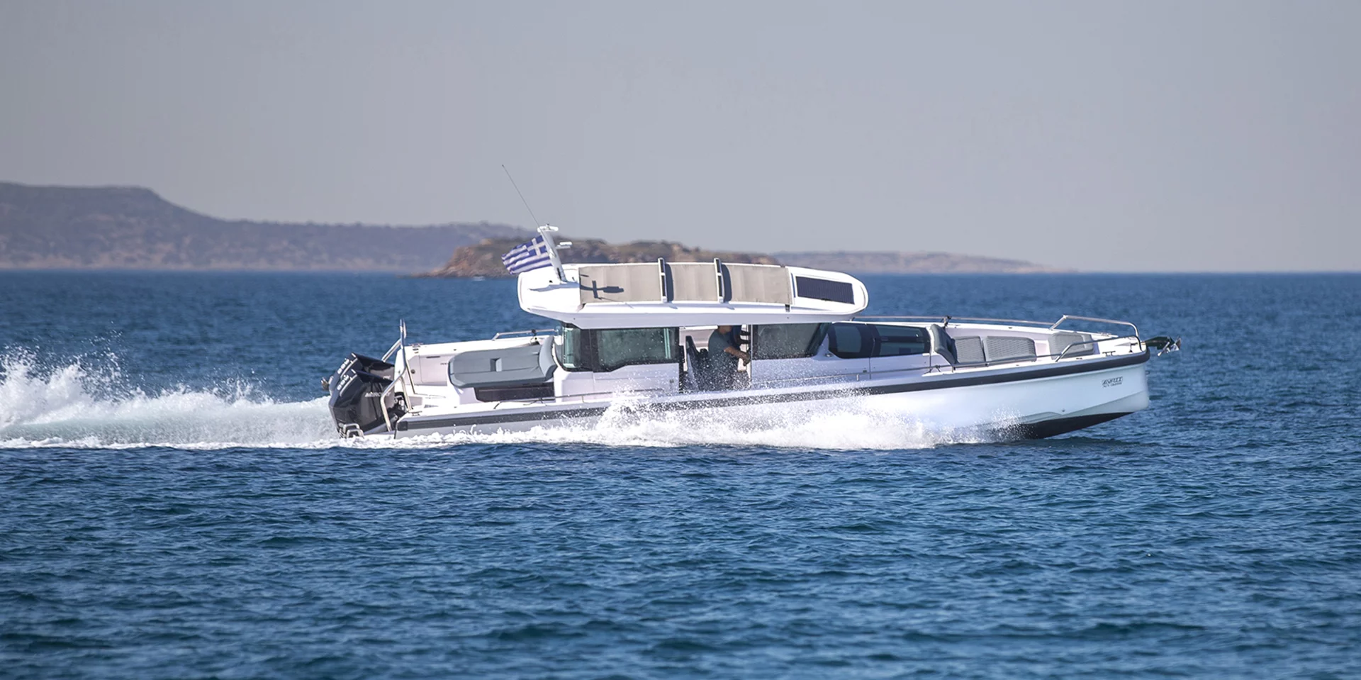 Axopar 37 XC Cross Cabin (2 cabins) (EVA II)  - 2