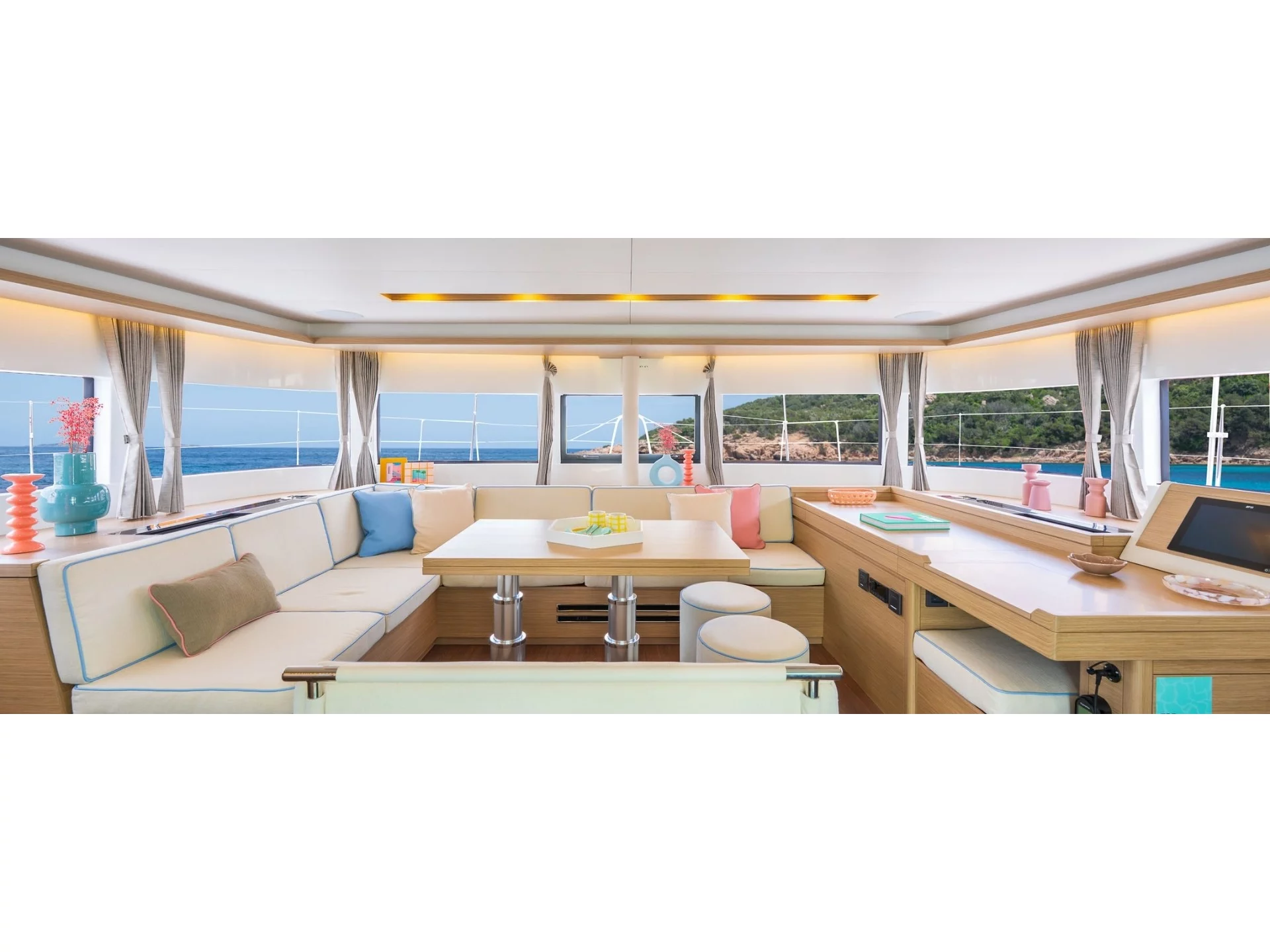 Lagoon 51 Iconic (SEAS THE DAY) Interior image - 10