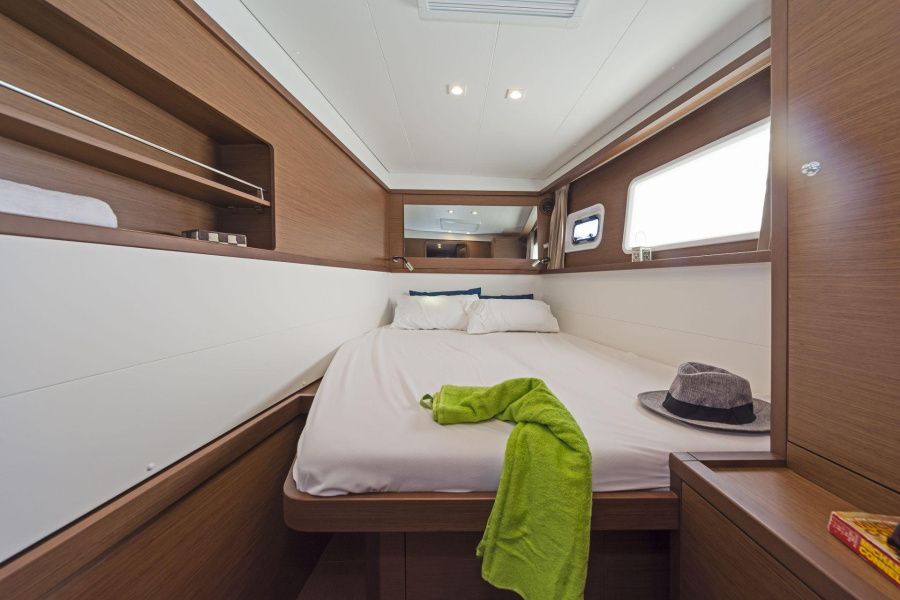 Photo #10 - Lagoon 450 Fly & GEN (4 wc) (Alex Jr.) en Skiathos - 18191