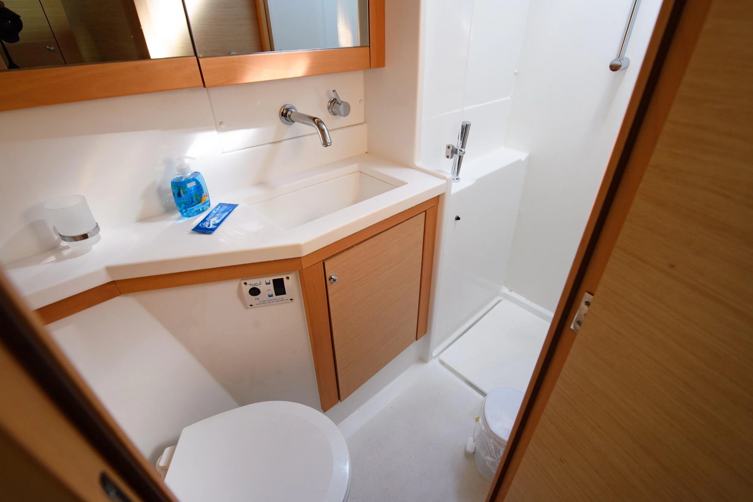 Lagoon 450 Flybridge (Athina (Pax 12))  - 16