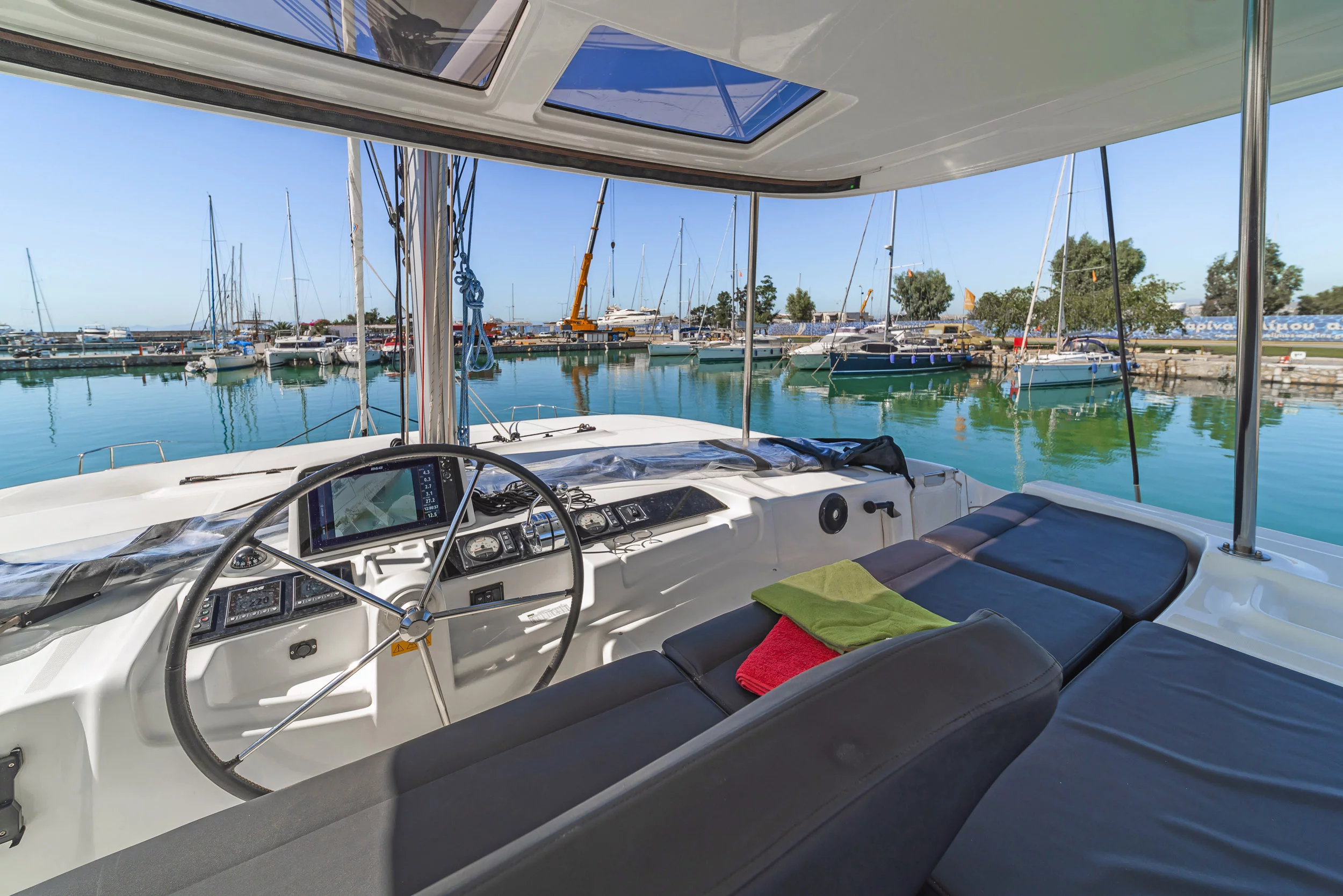 Lagoon 46 & GEN & WM (Harmony)  - 21