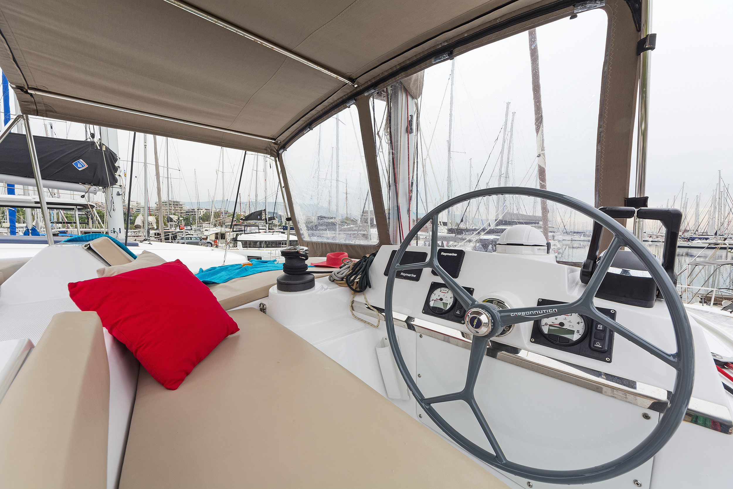 Photo #18 - Bali 4.1 (Golden Waters) en Athènes - 11357