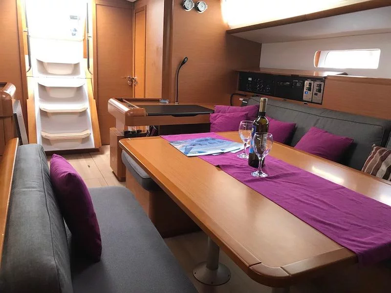 Sun Odyssey 519 (ALF) Interior image - 6
