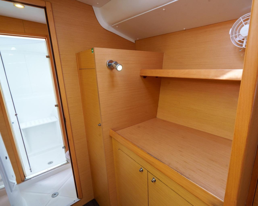 Lagoon 380 S2 Owner's Version — photo 12