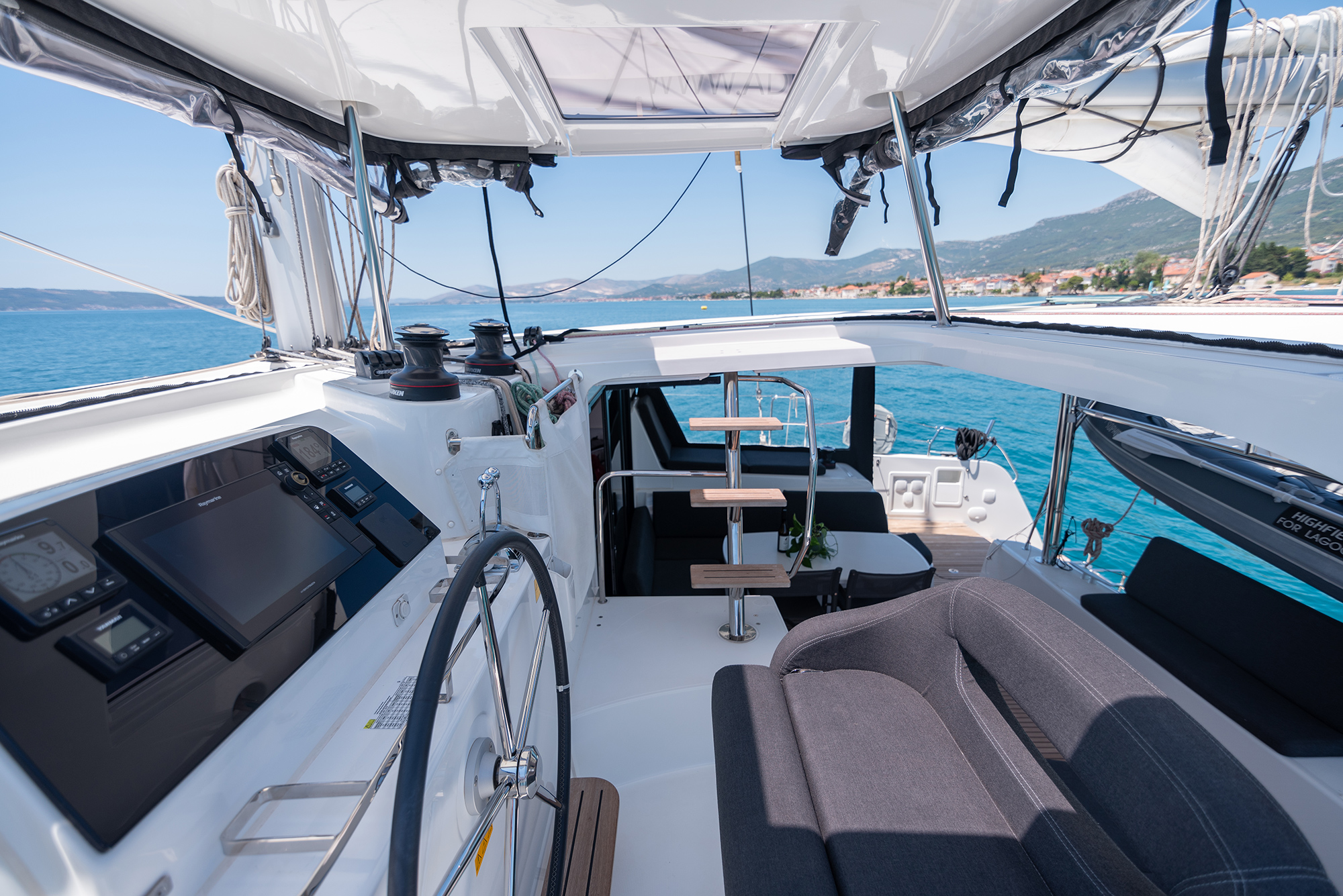 Lagoon 42 Owner version — photo 27