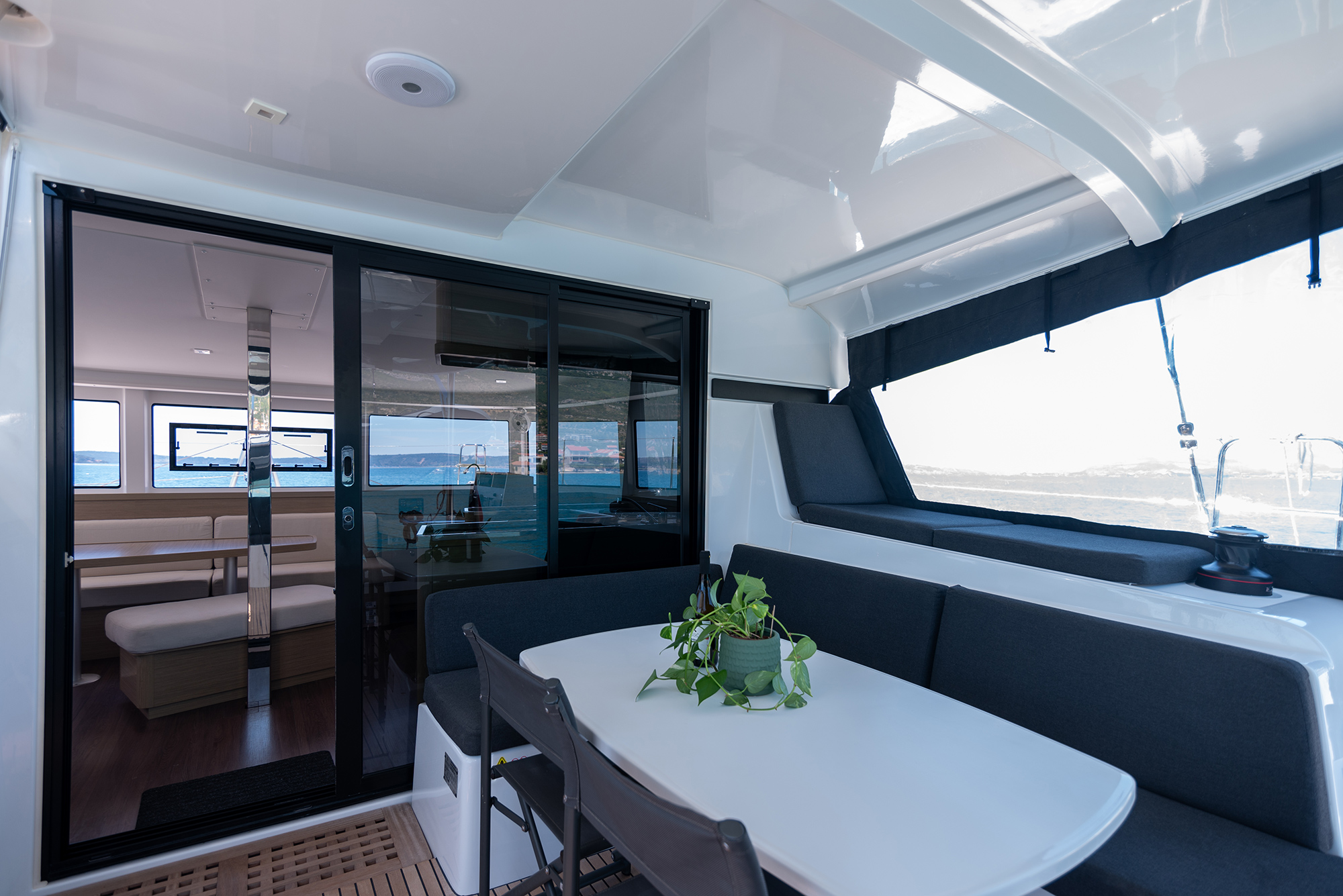 Lagoon 42 Owner version — photo 19