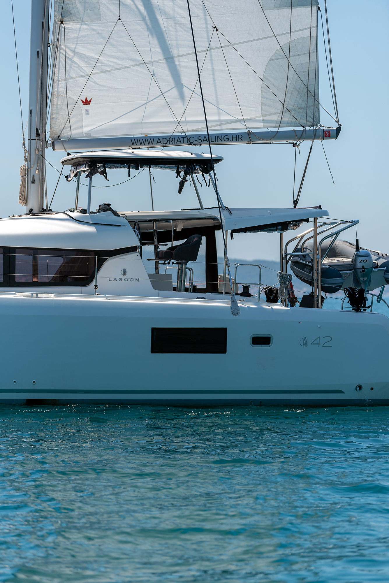 Lagoon 42 Owner version — photo 21