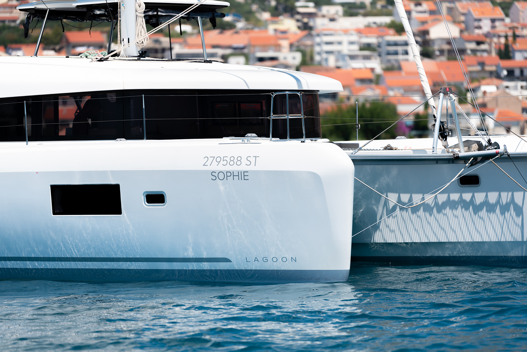 Lagoon 42 Owner version — photo 28