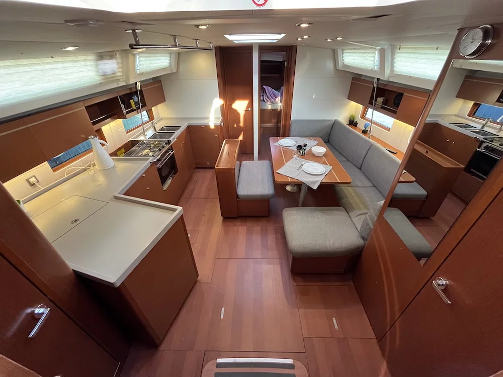 Oceanis 46.1 (MARILYN)  - 16