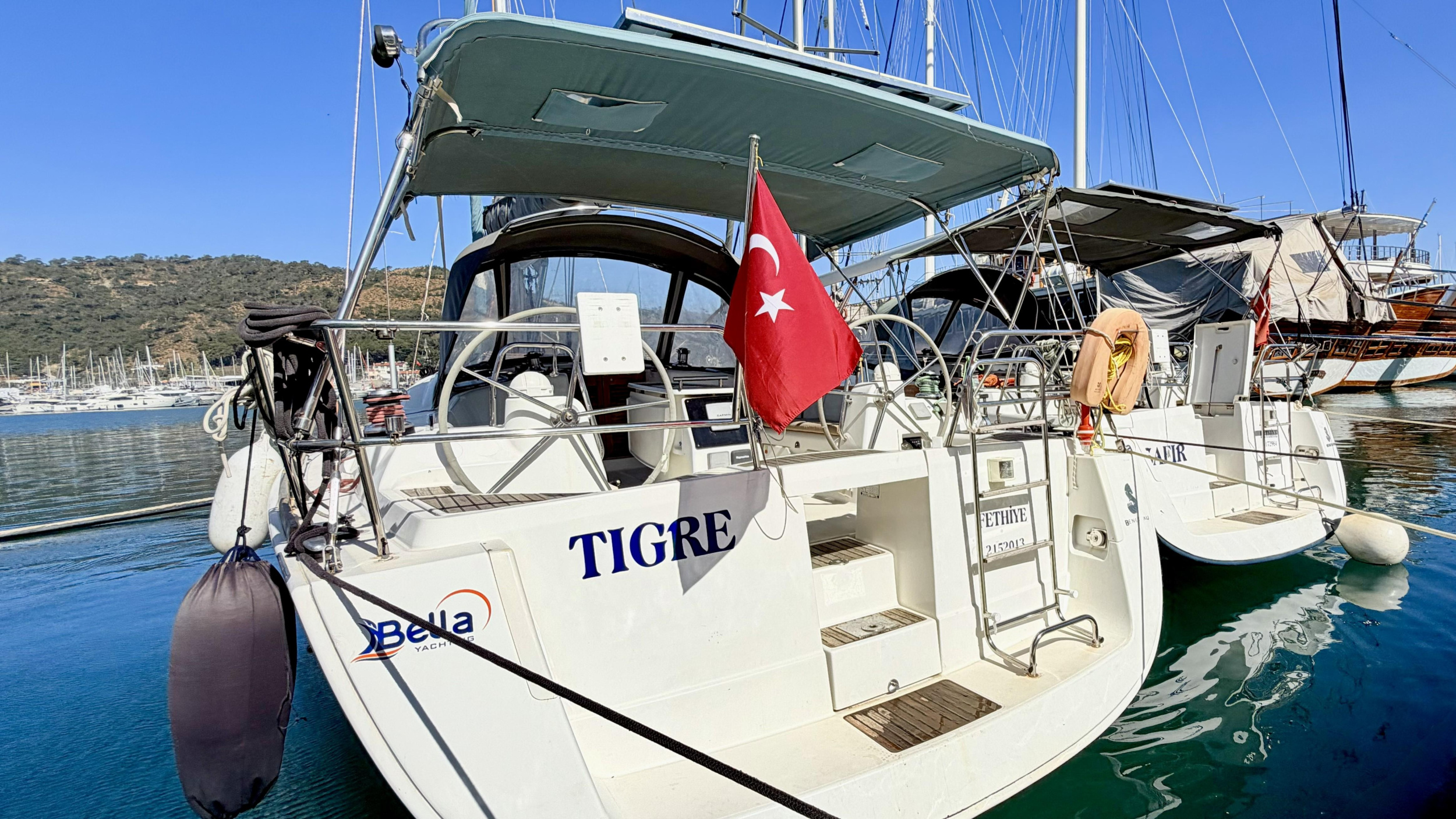 Beneteau Oceanis 40 Tigre — photo 5