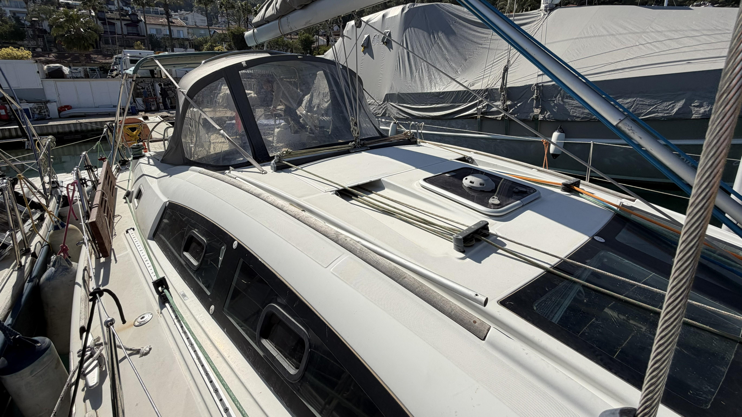 Beneteau Oceanis 40 Tigre — photo 10