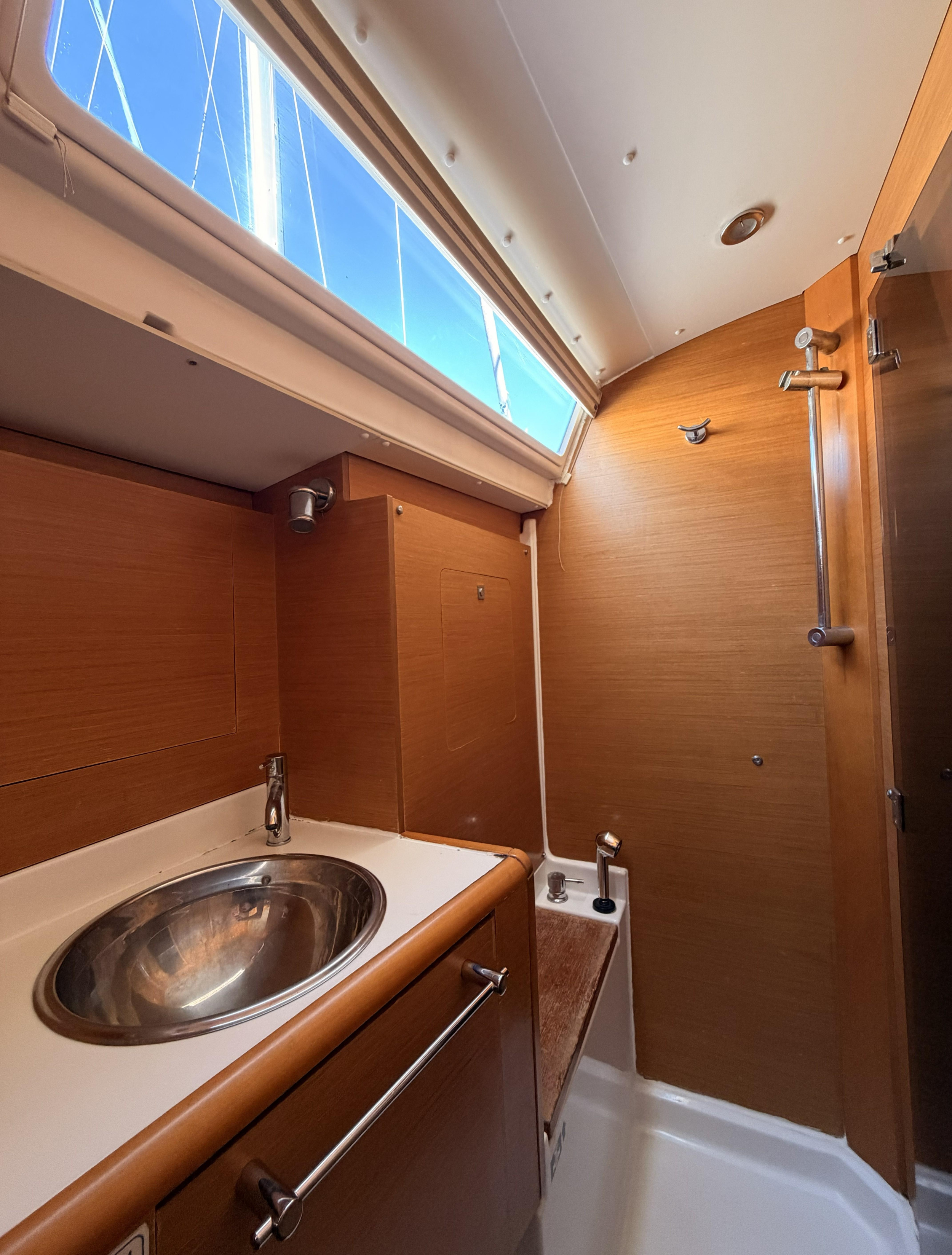 Sun Odyssey 439 Toya — photo 12