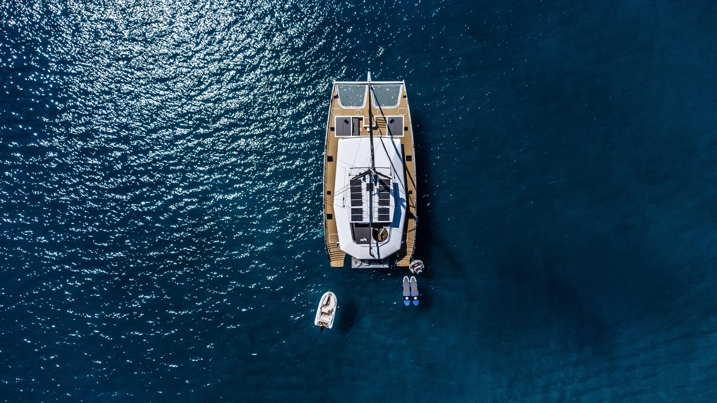 Catamaran J-Yachts (HANI I (VAT included - APA 25% not included))  - 22