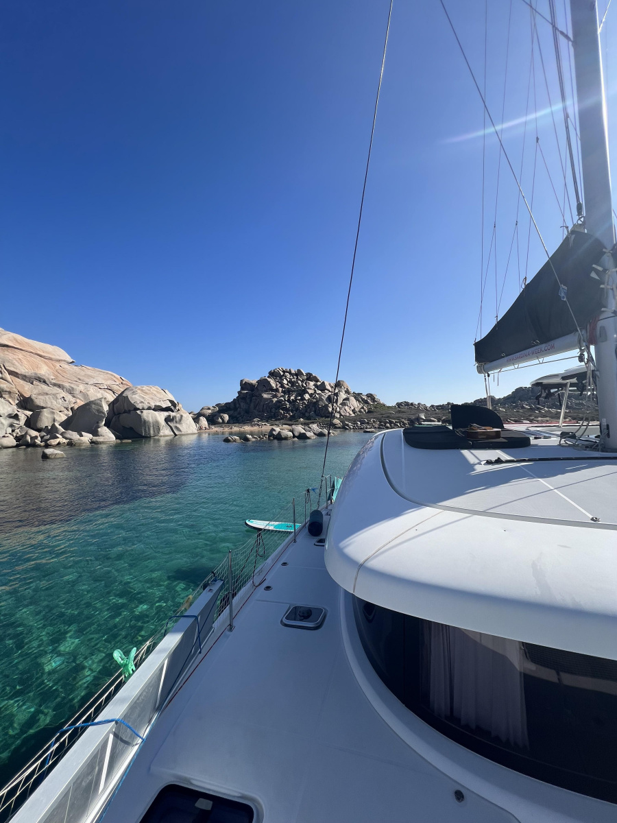 Lagoon 42 — photo 8