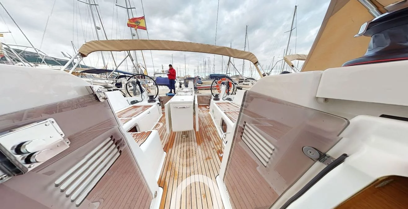Sun Odyssey 49 (Corcho XIV)  - 4