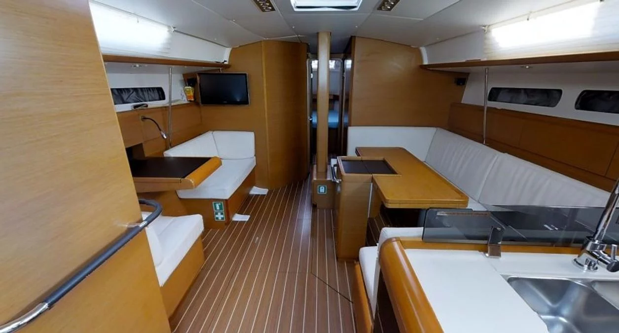 Sun Odyssey 49 (Corcho XVI)  - 1