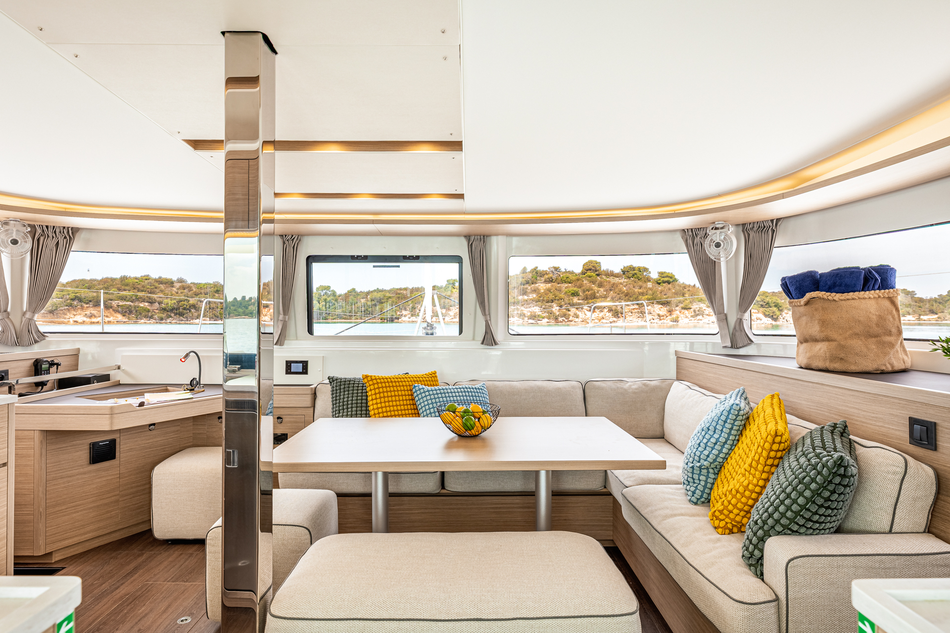 Photo #18 - Lagoon 46 (M&M) in Porto Heli - 17619