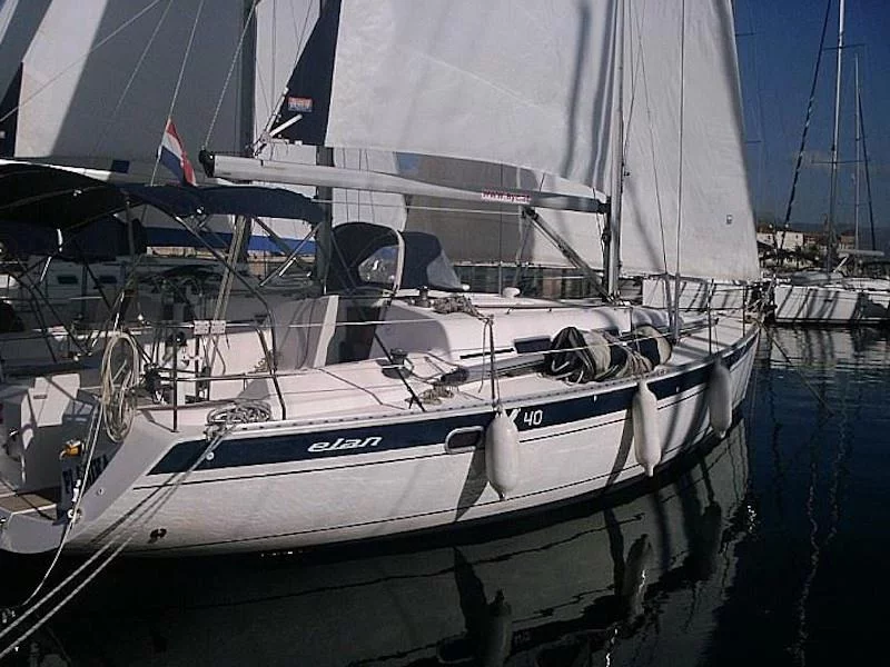 Elan 40 (PLANIKA) Main image - 0