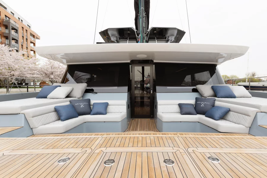 Moon Yacht 60 (SEABARIT LX)  - 2