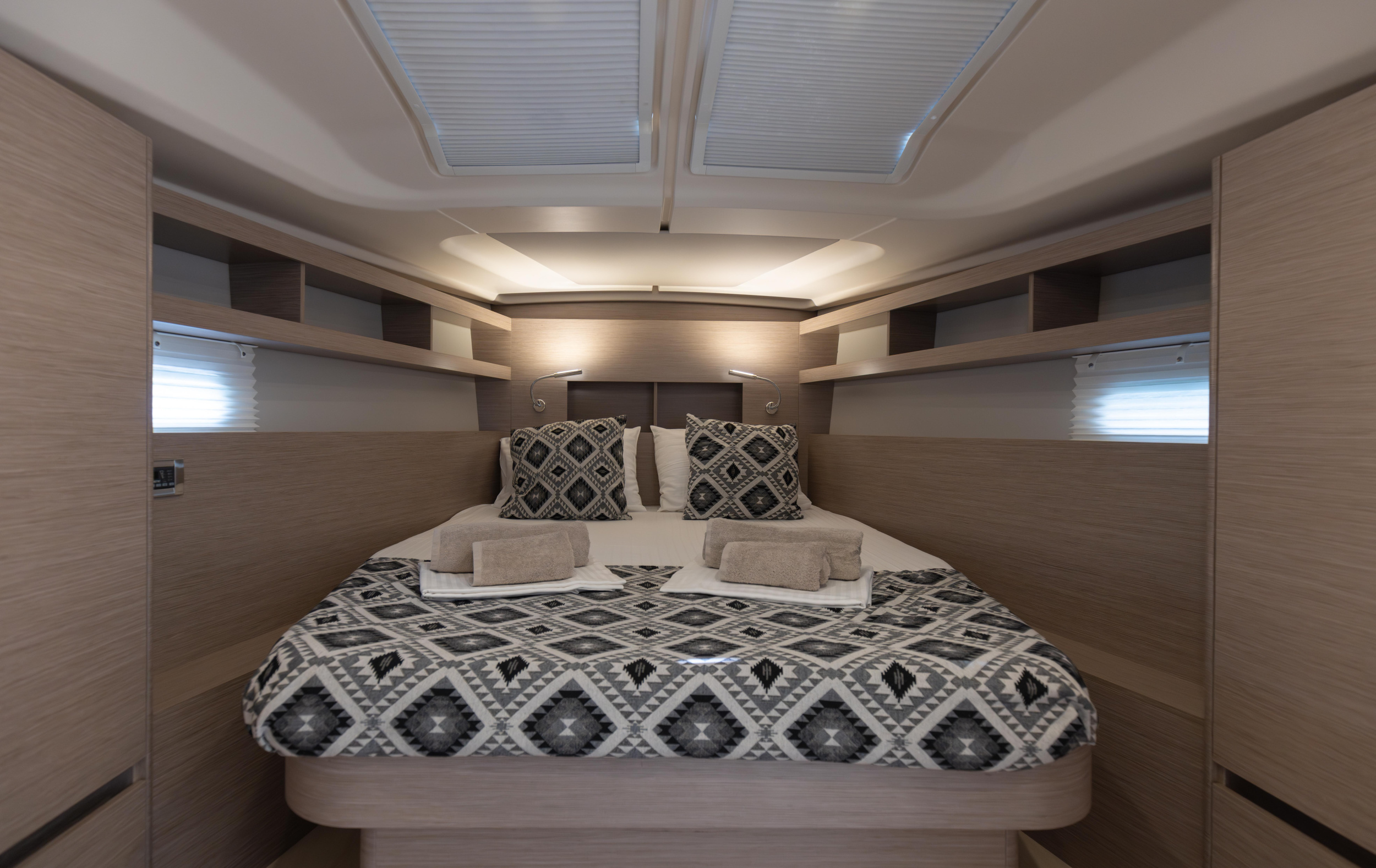 Photo #22 - Hanse 458-Owner Edition LUX (GEN, AC, WATERMAKER) (Kalimera) en Lavrion - 17881