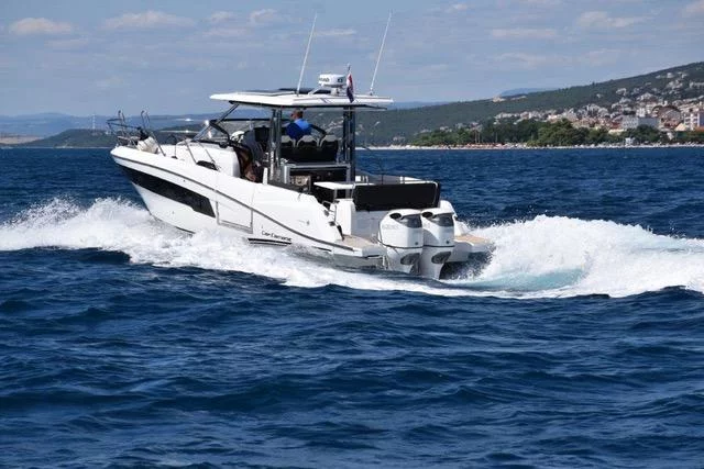 Cap Camarat 10.5 WA (272679 ZD)  - 8