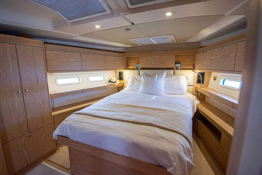 Hanse 575 (Kind of Blue)  - 10