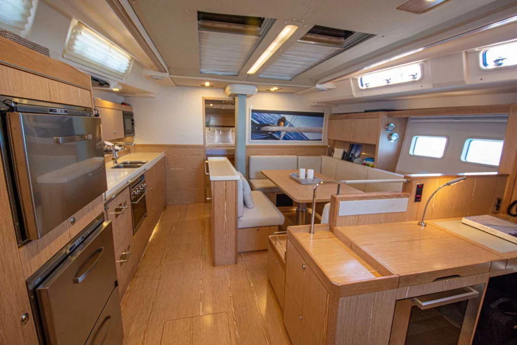 Hanse 575 (Kind of Blue)  - 4