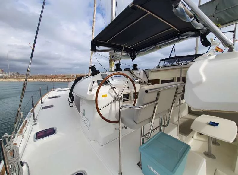 Lagoon 400 (Mia)  - 4