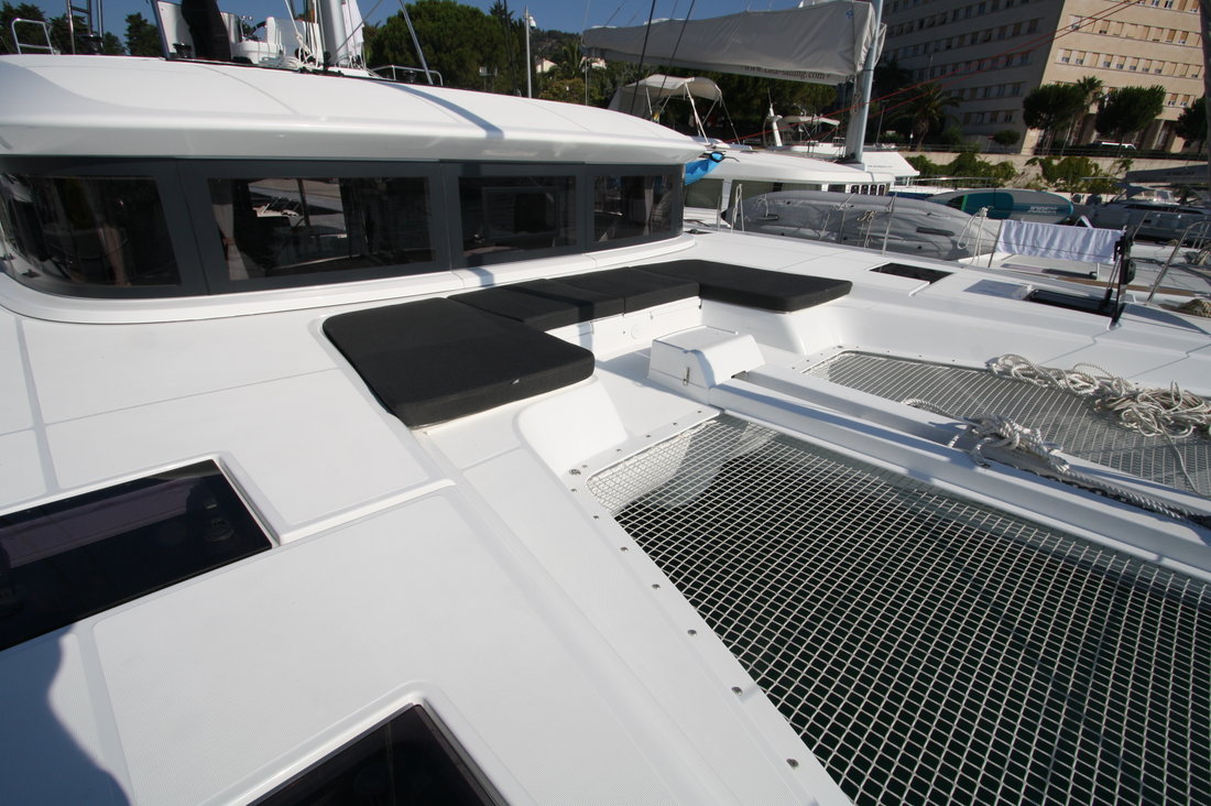 Lagoon 50 — photo 9
