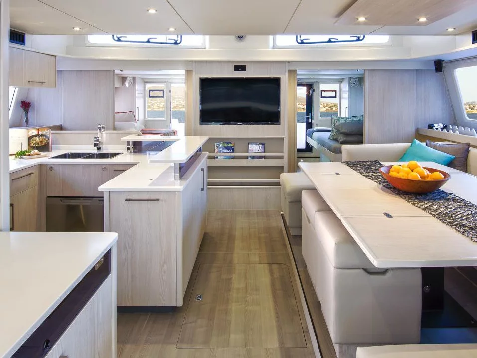 Leopard 58 () Interior image - 8