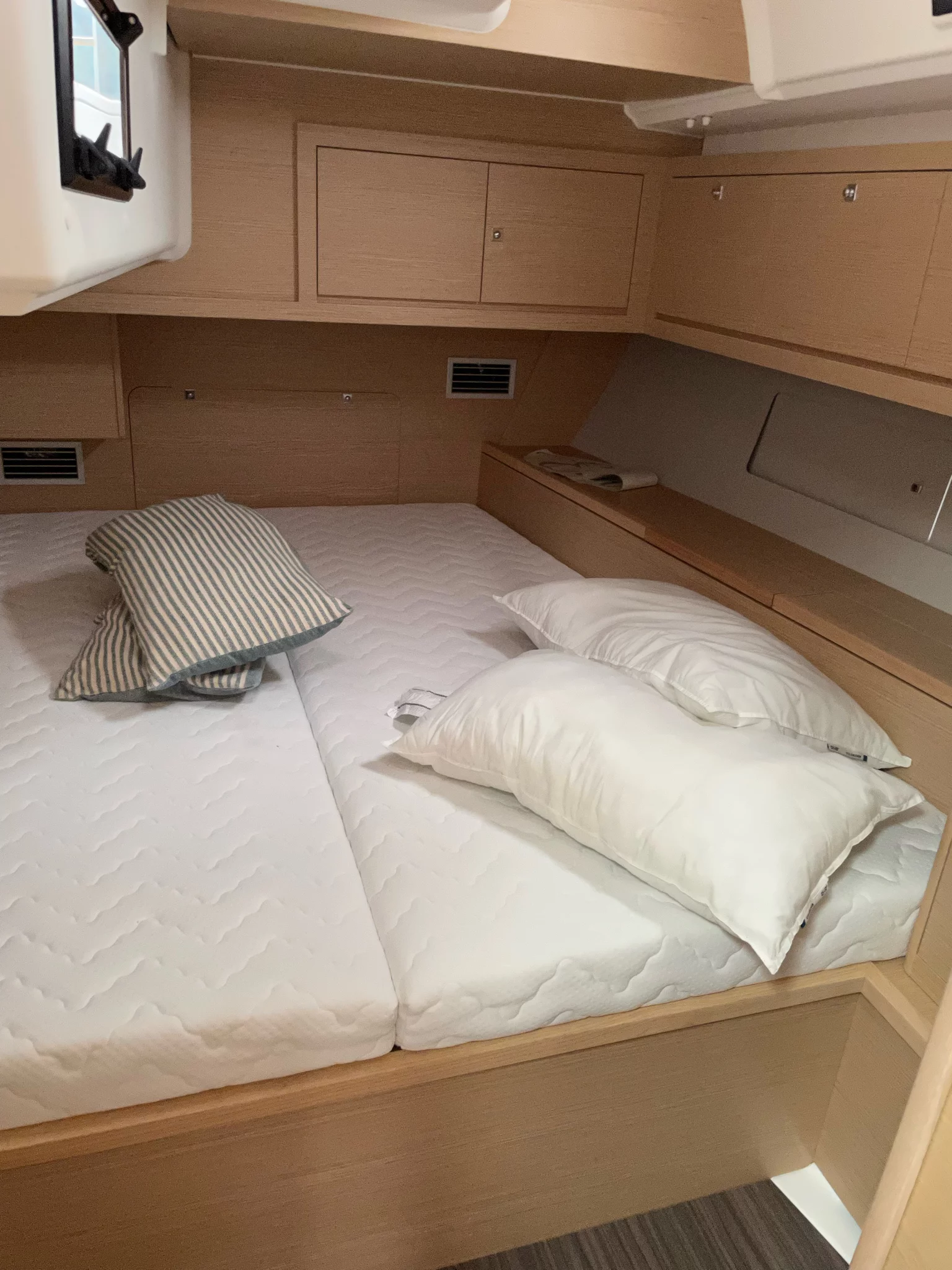 Dufour 470 (Emma)  - 1