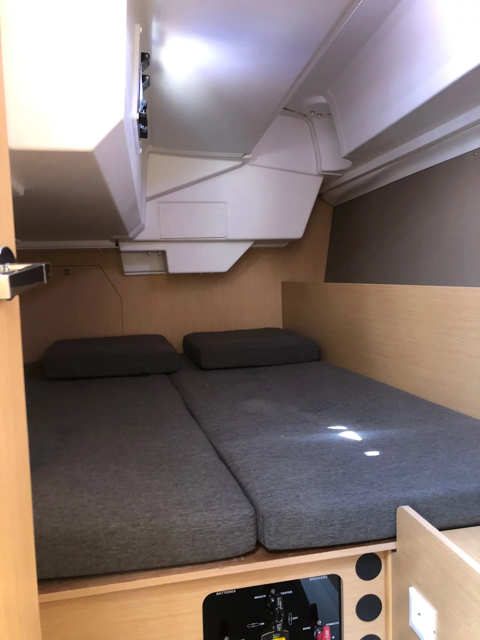 Oceanis 38 (Amaral)  - 12