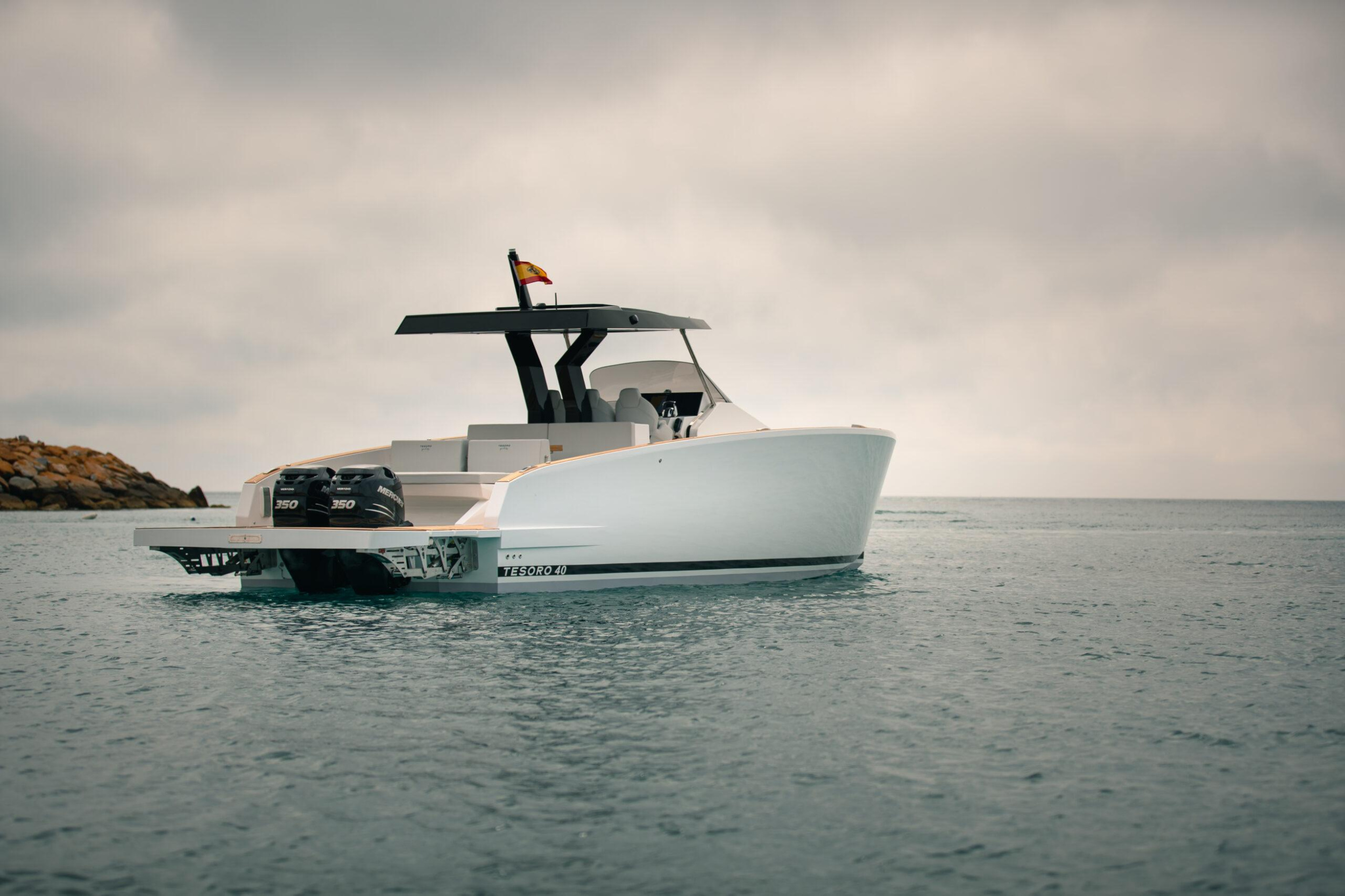 Photo #2 - Tesoro T40 (Riviera) in Glyfada - 17091