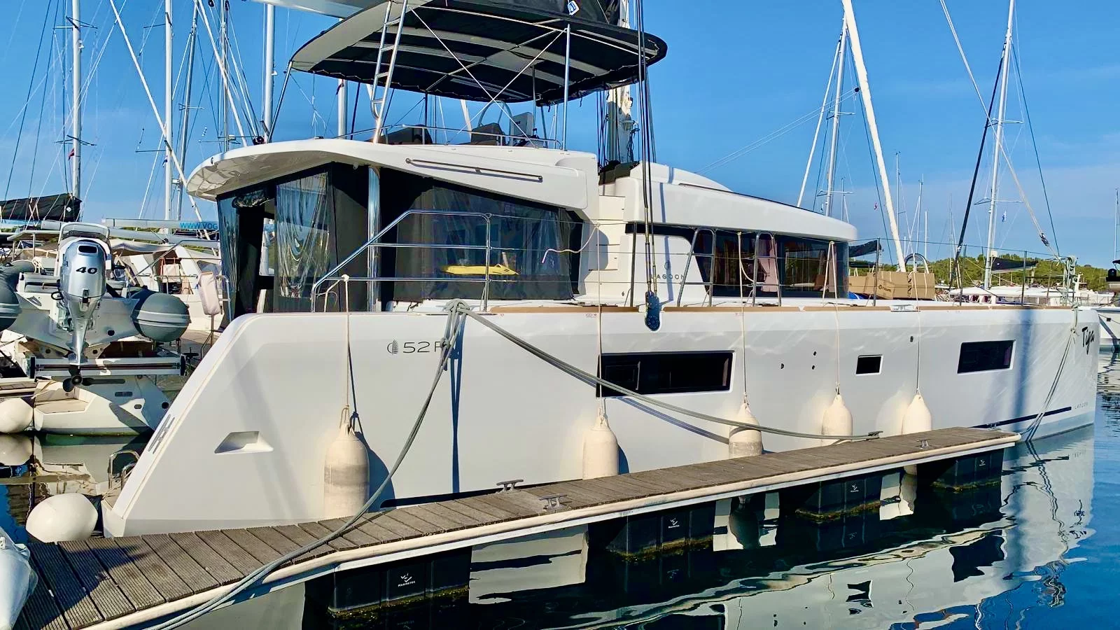 Lagoon 52F (TIGA)  - 5