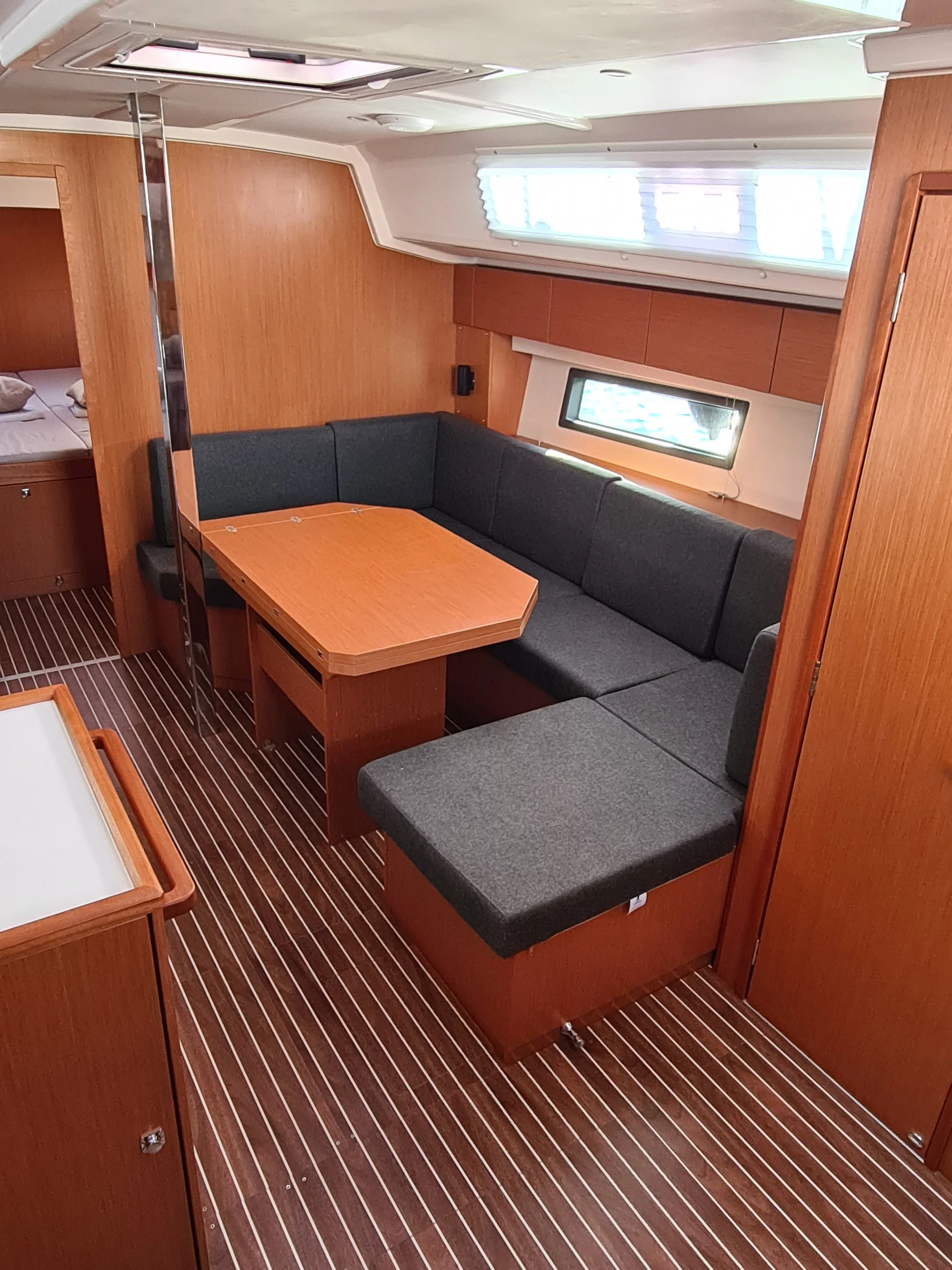 Bavaria C42 (Melia)  - 12